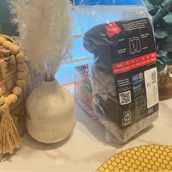 Hanes Men's Gray and black Boxer Briefs size M - Picture 6 of 9